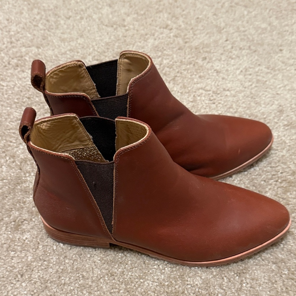 Nisolo Brown Leather Ankle Boots